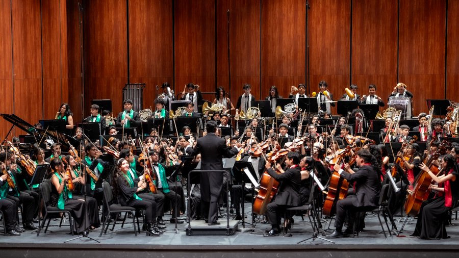 Prensa: La Orquesta Sinfónica Infantil de México cerró con éxito su 32 gira nacional en el Palacio de Bellas Artes